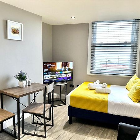 브라이턴 Stylish Studio With Sea Views 아파트 외부 사진